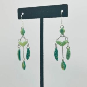 Delicate Leaflet Patterns